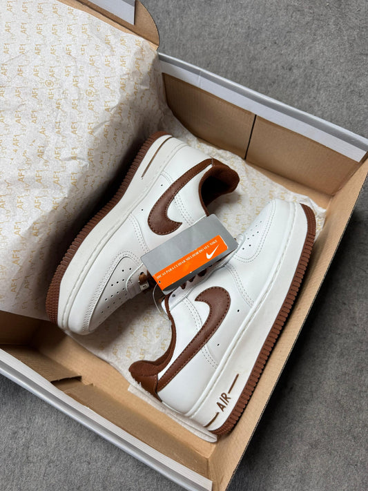 Air Force F1 Luxo Branco e Marrom