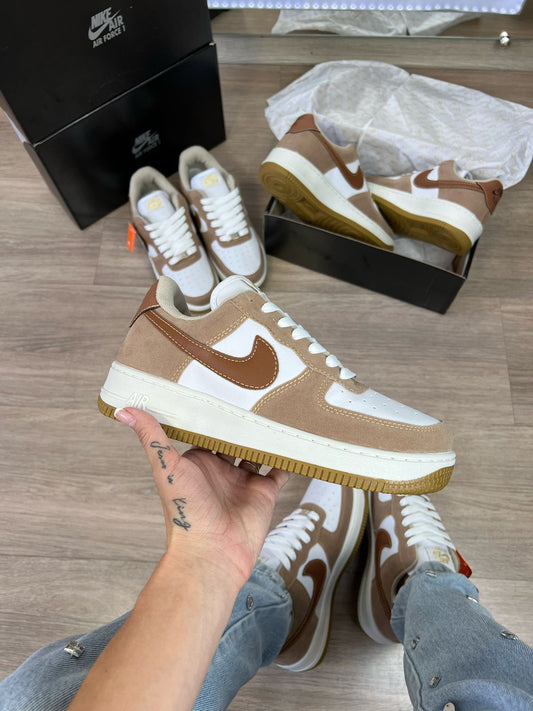Tênis Nike Air Force 1 Bege Marrom Feminino Premium